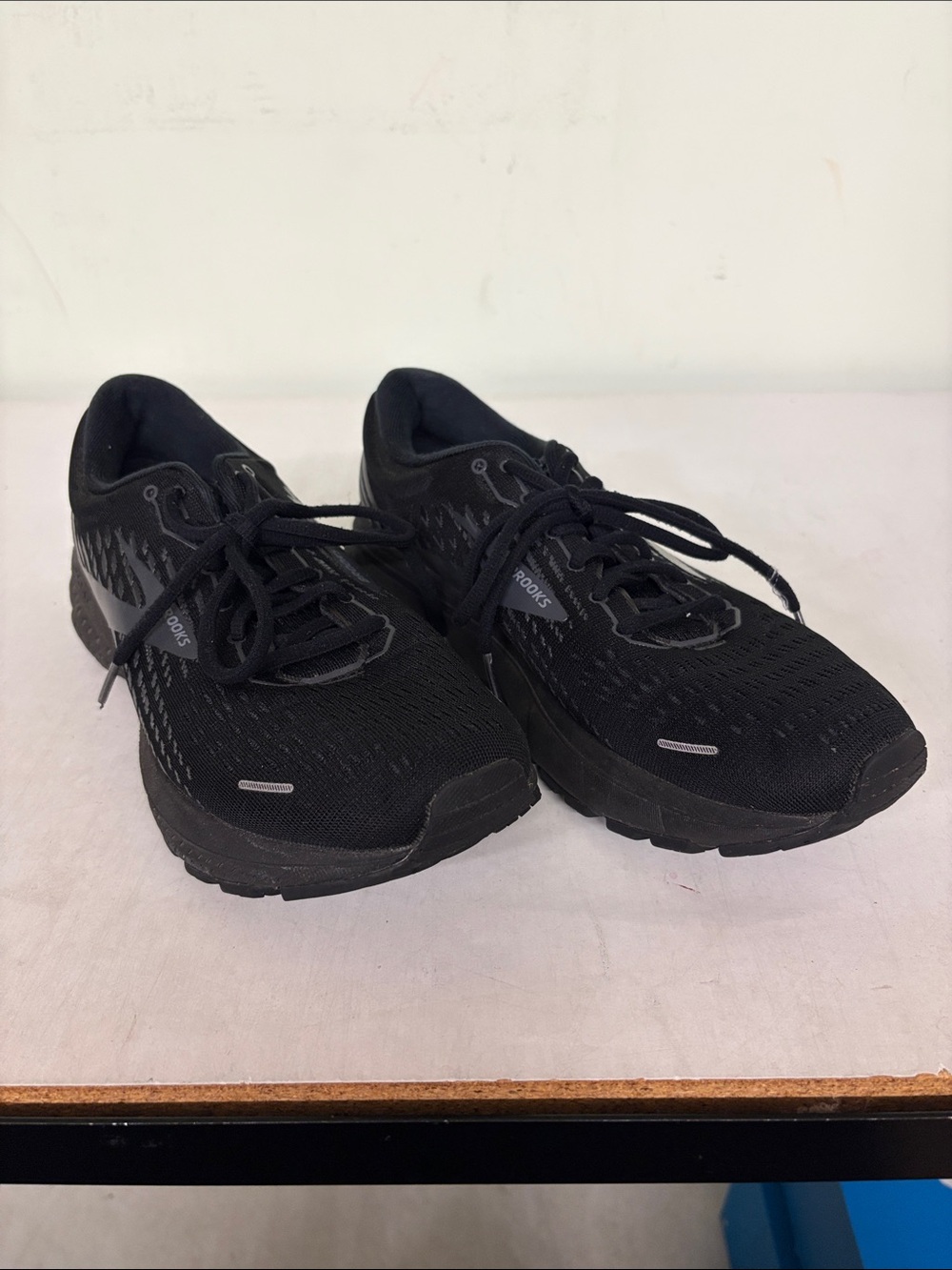 Brooks Black Women’s Cushioned Running Sneakers Ghost 13